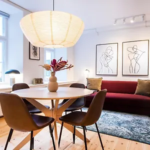 Apartment Town Hall By Daniel&jacob's