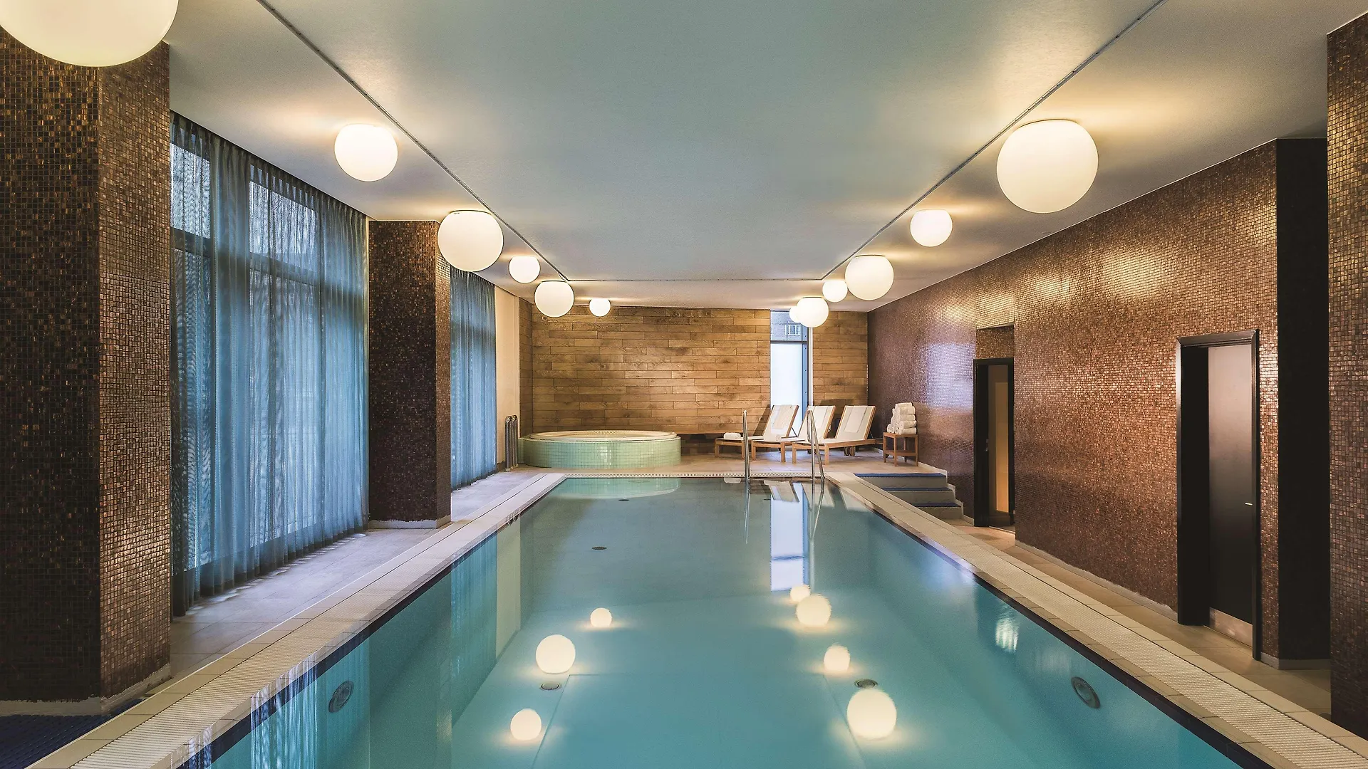 Adina Apartment Hotel Copenaghen 4*,